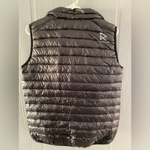 Ravean C6 Heated Tech Down Puffer Vest​ - Picture 6 of 6